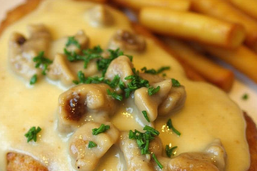 Texas Roadhouse Smothered Chicken Recipe